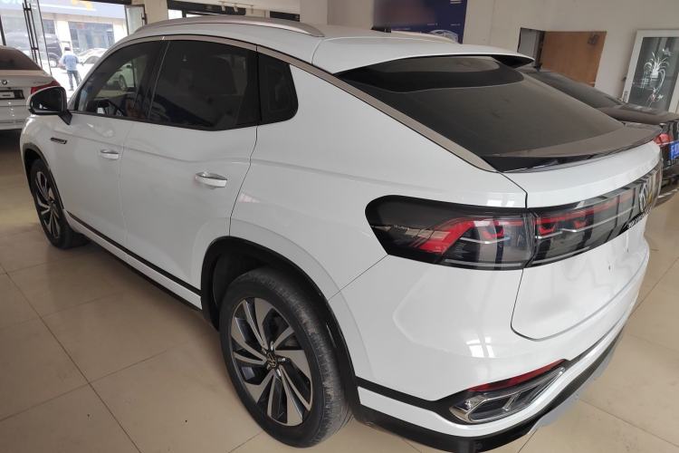 Used Volkswagen Tayron X 2023 330TSI Two-Wheel-Drive Prestige High-Energy Version Exterior 2