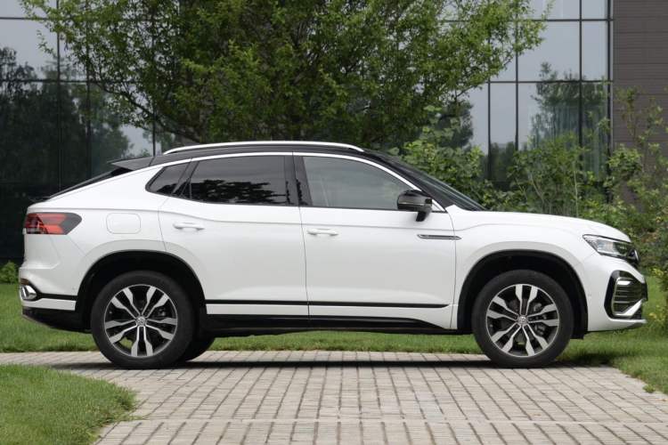 Used Volkswagen Tayron X 2023 330TSI Two-Wheel-Drive Prestige High-Energy Version Exterior 5