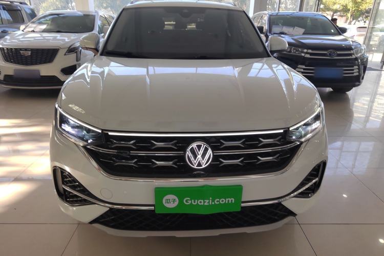 Used Volkswagen Tayron X 2023 330TSI Two-Wheel-Drive Prestige High-Energy Version Front