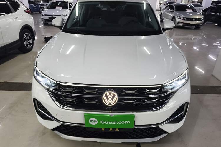 Used Volkswagen Tayron X 2023 330TSI Two-Wheel-Drive Prestige High-Energy Version Front