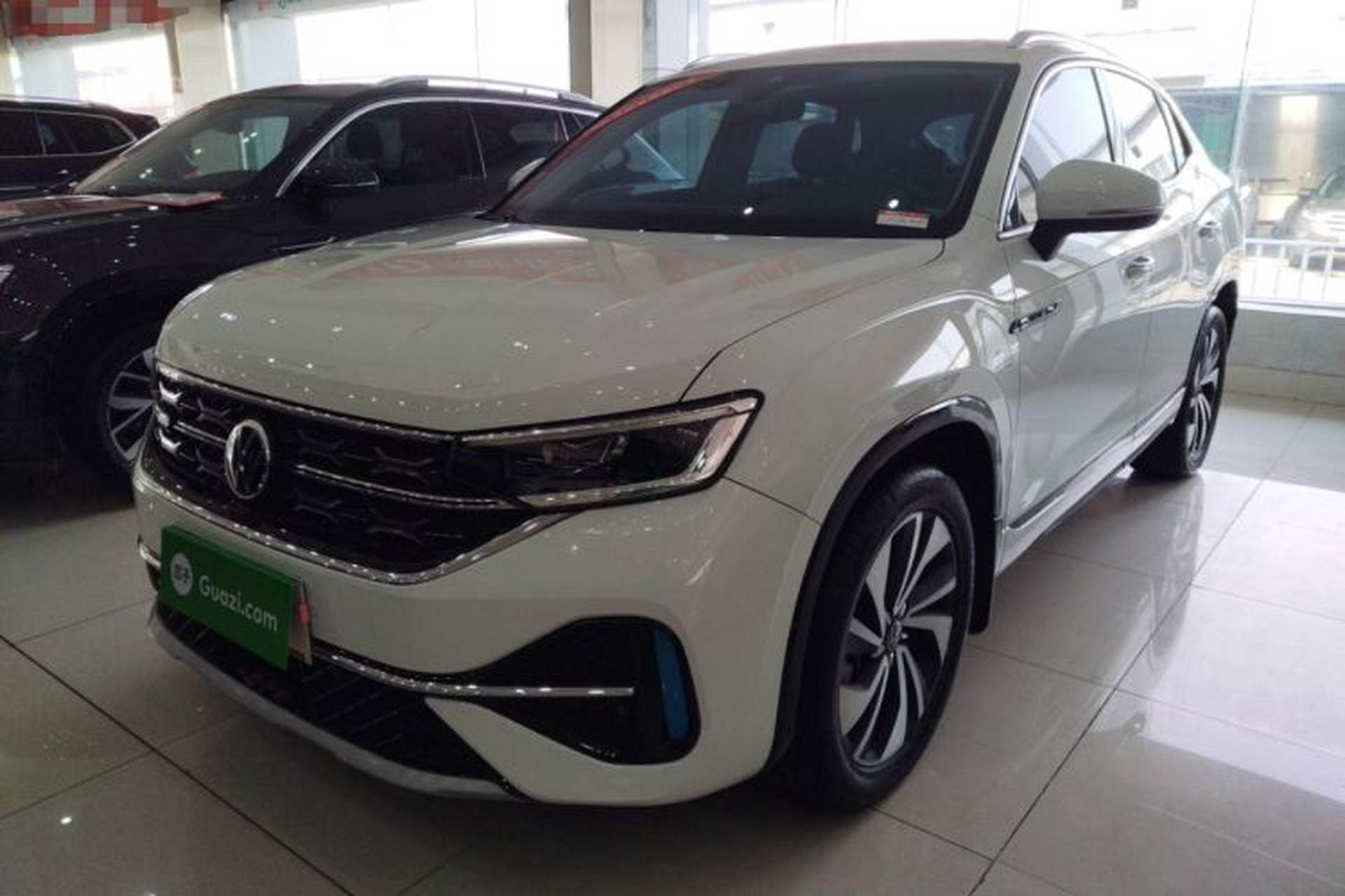 Used Volkswagen Tayron X 2023 330TSI Two-Wheel-Drive Prestige High-Energy Version Front Left 45 Deg