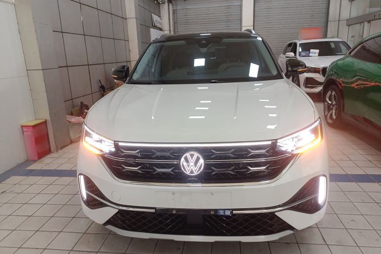 Used Volkswagen Tayron X 2023 330TSI Two-Wheel-Drive Flagship Smart Edition Front