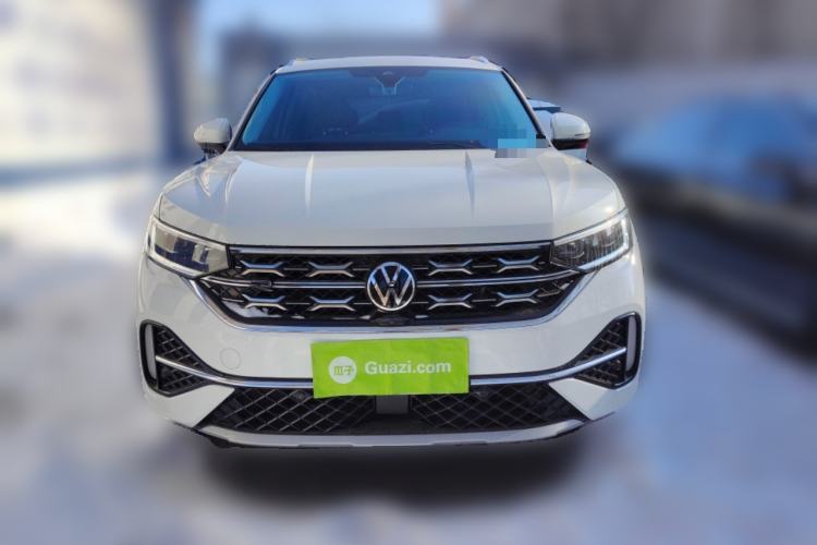 Used Volkswagen Tayron X 2023 330TSI Two-Wheel-Drive Prestige High-Energy Version Front