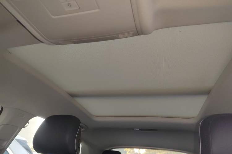 Used Volkswagen Tayron X 2023 330TSI Two-Wheel-Drive Prestige High-Energy Version Headliner