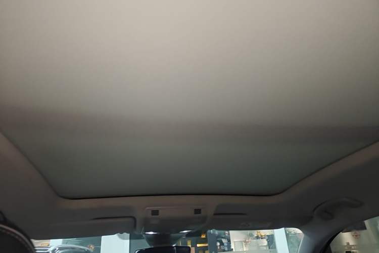 Used Volkswagen Tayron X 2023 330TSI Two-Wheel-Drive Prestige High-Energy Version Headliner