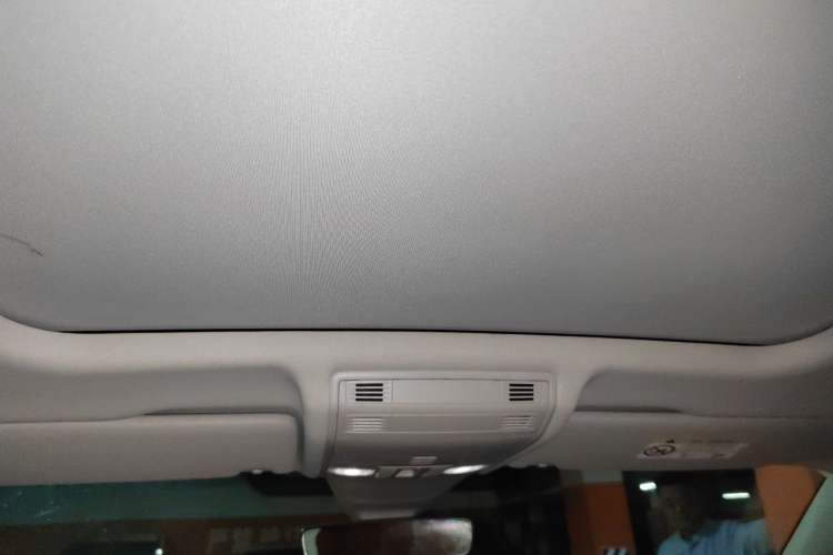 Used Volkswagen Tayron X 2023 330TSI Two-Wheel-Drive Prestige High-Energy Version Headliner