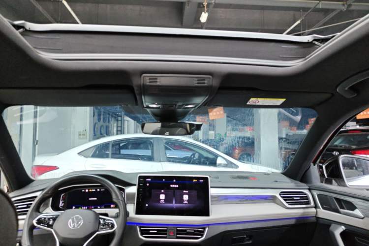 Used Volkswagen Tayron X 2023 380TSI Four-Wheel Drive Flagship Smart Edition Headliner