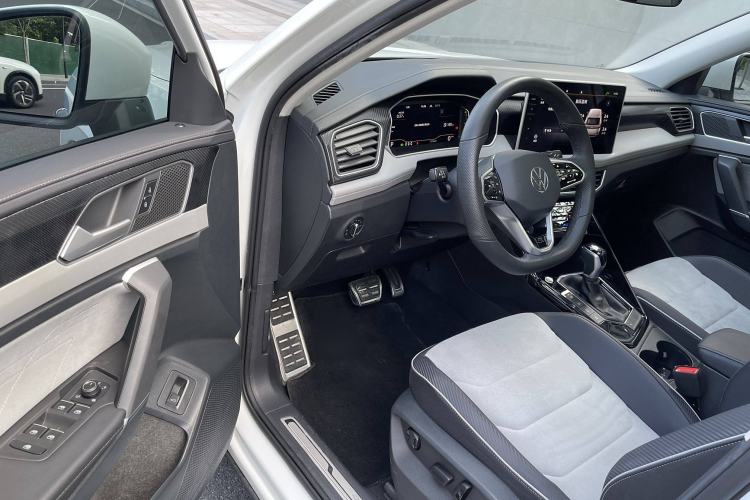 Used Volkswagen Tayron X 2023 330TSI Two-Wheel-Drive Prestige High-Energy Version Interior 1
