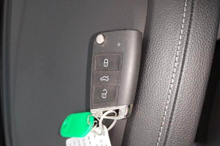 Used Volkswagen Tayron X 2023 330TSI Two-Wheel-Drive Prestige High-Energy Version Interior 1