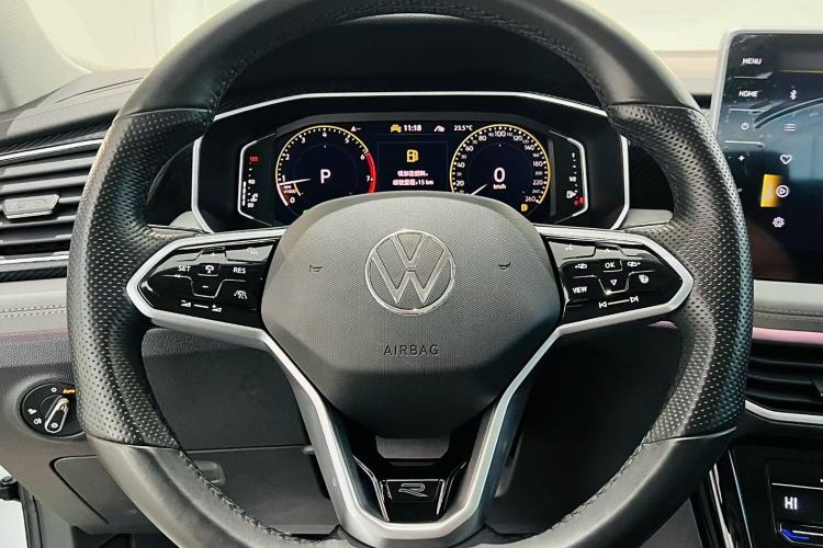 Used Volkswagen Tayron X 2023 330TSI Two-Wheel-Drive Prestige High-Energy Version Interior 1