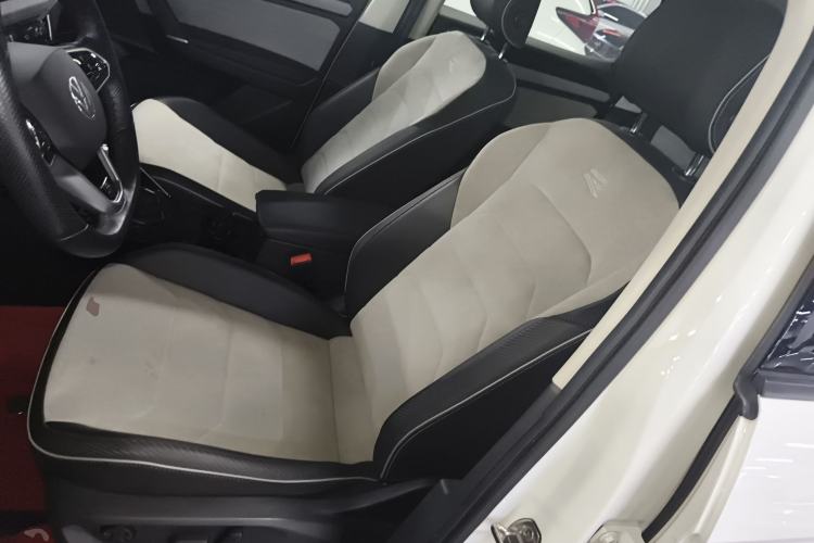Used Volkswagen Tayron X 2023 330TSI Two-Wheel-Drive Prestige High-Energy Version Left Front Seat