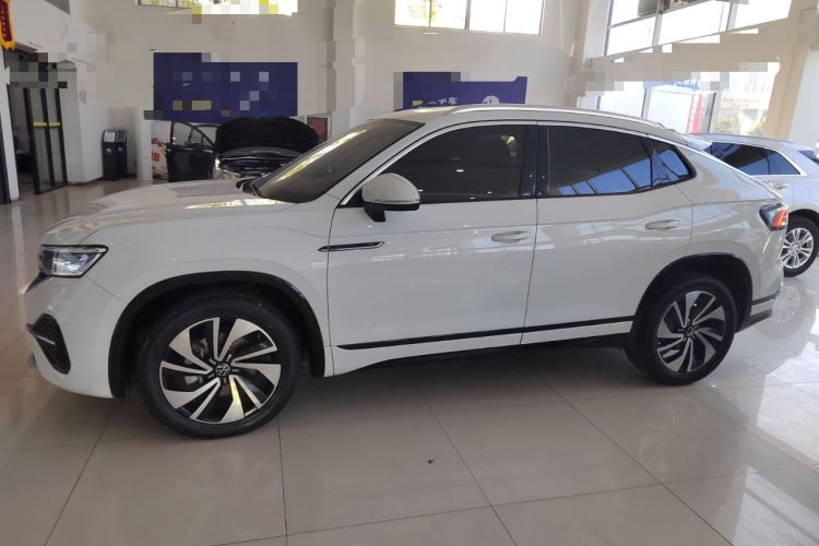Used Volkswagen Tayron X 2023 330TSI Two-Wheel-Drive Prestige High-Energy Version Left Side