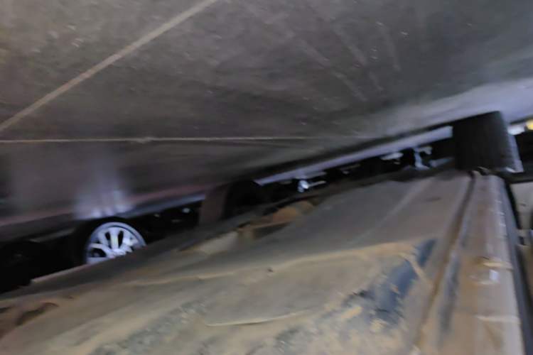 Used Volkswagen Tayron X 2023 330TSI Two-Wheel-Drive Prestige High-Energy Version Left Side Sill