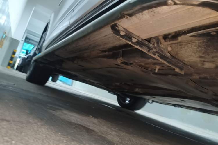 Used Volkswagen Tayron X 2023 Revised 380TSI Four-Wheel Drive Flagship Smart Edition Left Side Sill