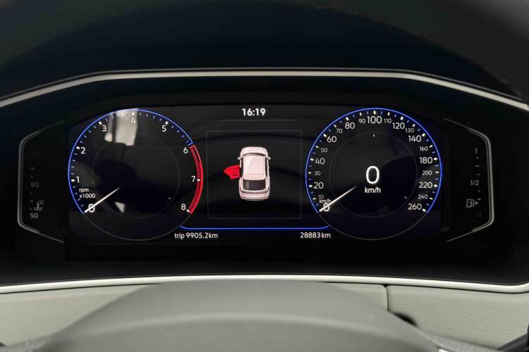 Used Volkswagen Tayron X 2023 330TSI Two-Wheel-Drive Flagship Smart Edition Odometer Close Up