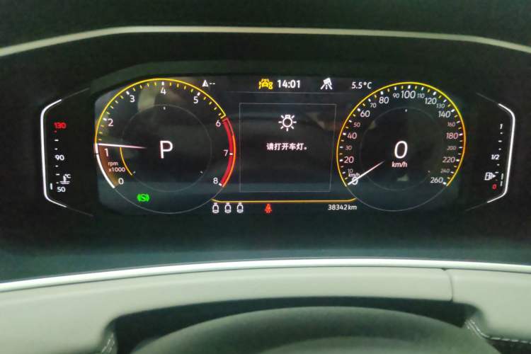 Used Volkswagen Tayron X 2023 330TSI Two-Wheel-Drive Prestige High-Energy Version Odometer Close Up