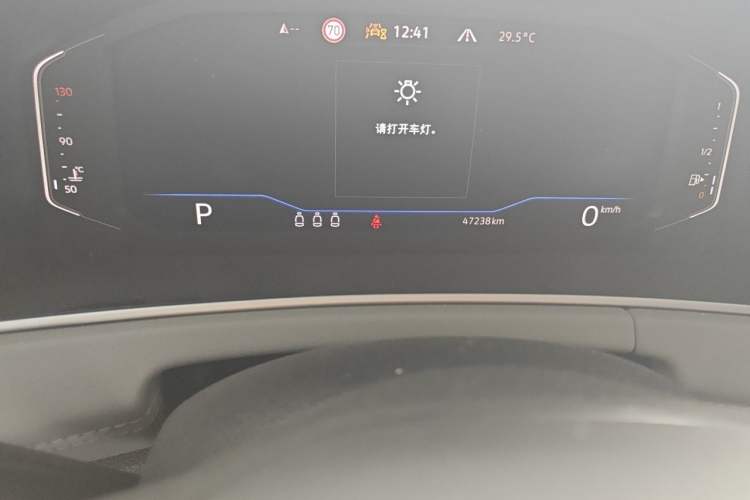 Used Volkswagen Tayron X 2023 330TSI Two-Wheel-Drive Flagship Smart Edition Odometer Close Up