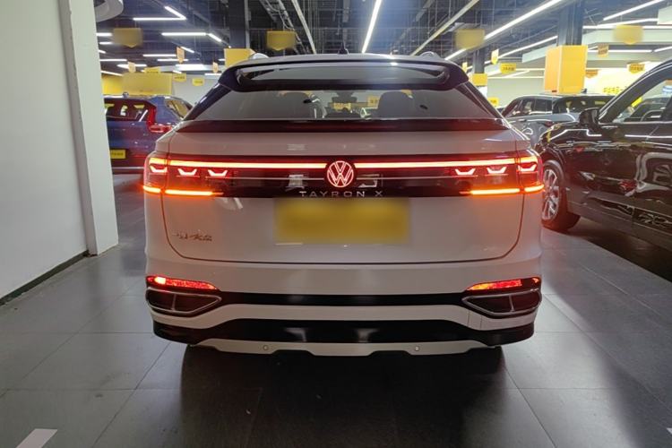 Used Volkswagen Tayron X 2023 330TSI Two-Wheel-Drive Prestige High-Energy Version Rear