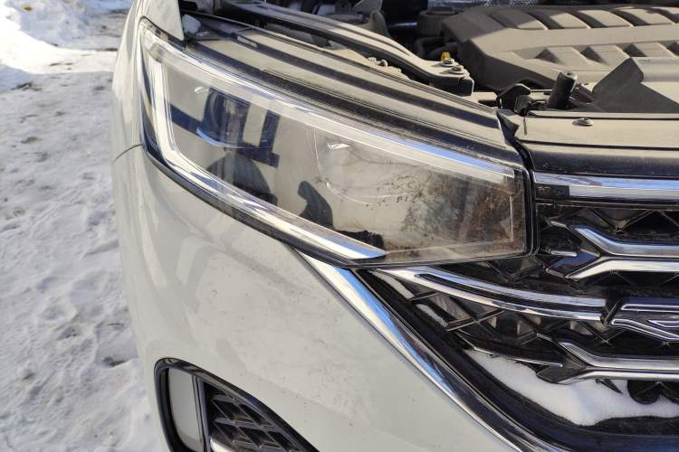 Used Volkswagen Tayron X 2023 330TSI Two-Wheel-Drive Prestige High-Energy Version Right Front Headlight