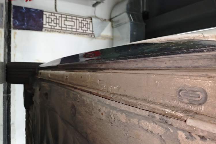 Used Volkswagen Tayron X 2023 330TSI Two-Wheel-Drive Prestige High-Energy Version Right Side Sill