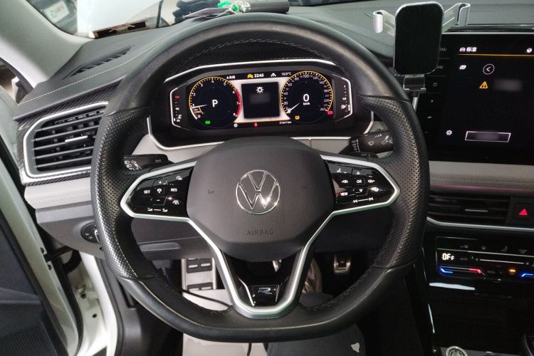 Used Volkswagen Tayron X 2023 330TSI Two-Wheel-Drive Prestige High-Energy Version Steering Wheel