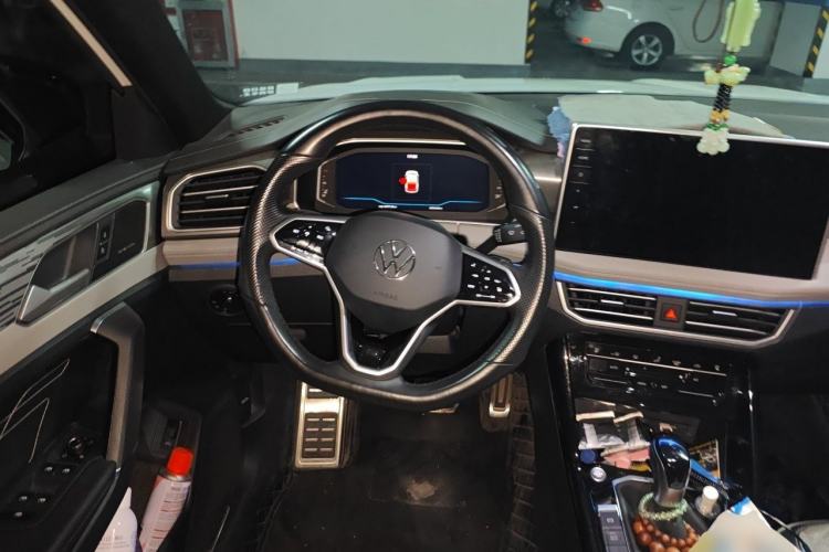 Used Volkswagen Tayron X 2023 380TSI Four-Wheel Drive Flagship Smart Edition Steering Wheel