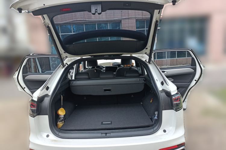 Used Volkswagen Tayron X 2023 380TSI Four-Wheel Drive Flagship Smart Edition Trunk