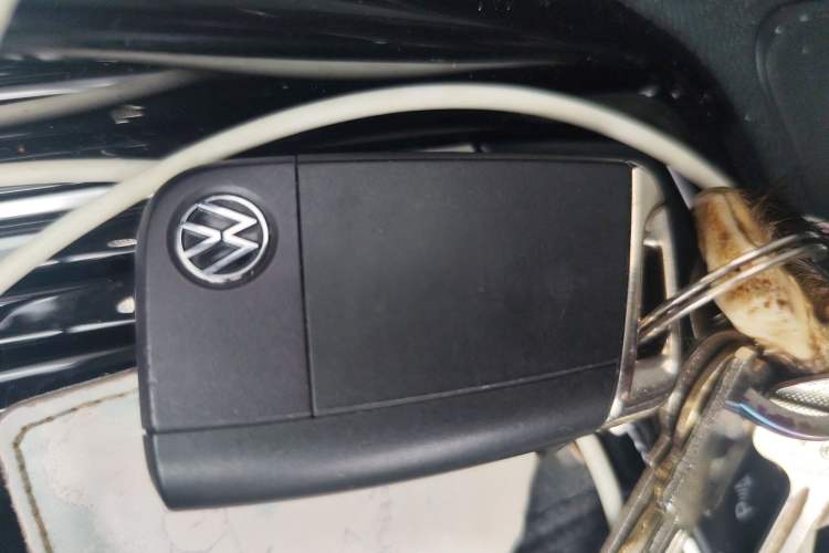 Used Volkswagen Tayron X 2023 330TSI Two-Wheel-Drive Prestige High-Energy Version Vehicle Key