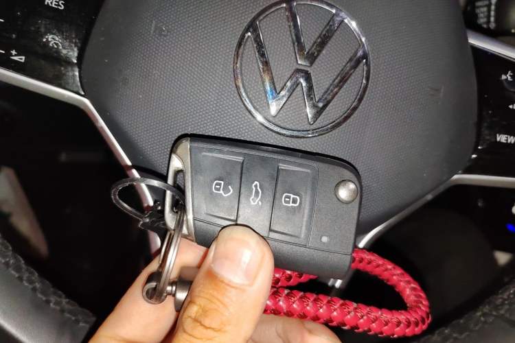 Used Volkswagen Tayron X 2023 330TSI Two-Wheel-Drive Prestige High-Energy Version Vehicle Key