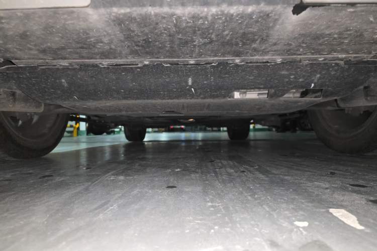 Used Volkswagen Tayron X 2024 330TSI Two-Wheel-Drive Prestige High-Energy Edition Chassis Front