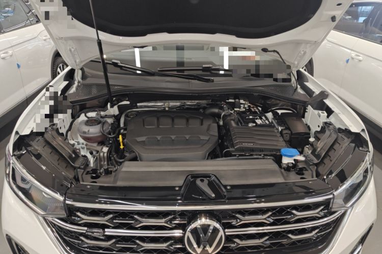 Used Volkswagen Tayron X 2024 330TSI Two-Wheel-Drive Prestige High-Energy Edition Engine Bay