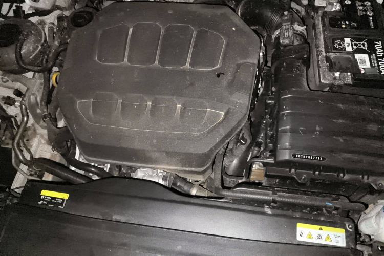Used Volkswagen Tayron X 2024 330TSI Two-Wheel-Drive Prestige High-Energy Edition Engine Bay