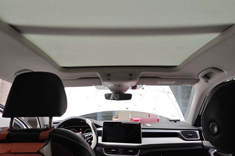 Used Volkswagen Tayron X 2024 330TSI Two-Wheel-Drive Prestige High-Energy Edition Headliner