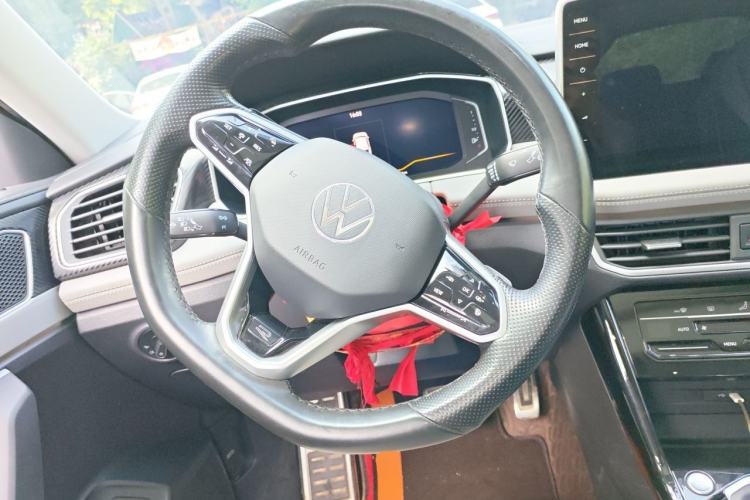 Used Volkswagen Tayron X 2024 330TSI Two-Wheel-Drive Prestige High-Energy Edition Steering Wheel