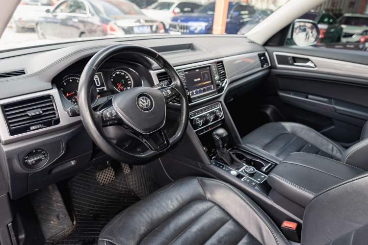 Used Volkswagen Teramont 2017 530 V6 Four-Wheel Drive Luxury Edition Interior 2