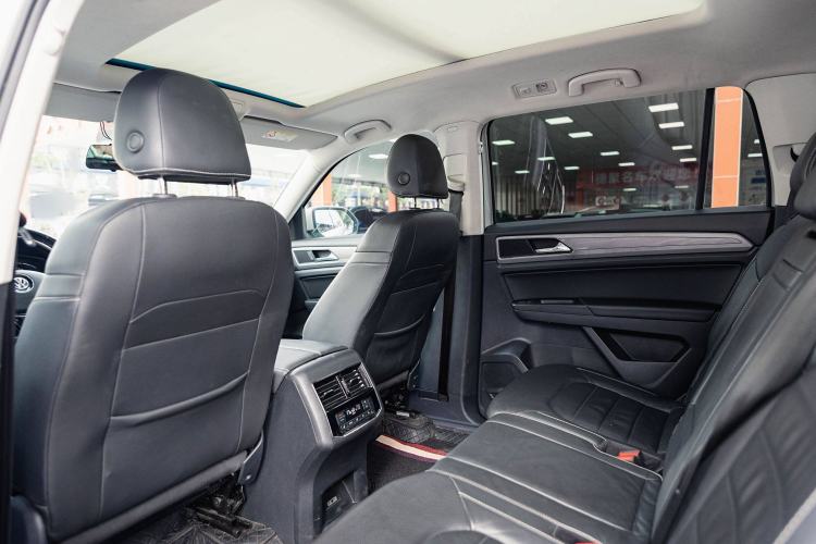 Used Volkswagen Teramont 2017 530 V6 Four-Wheel Drive Luxury Edition Interior 5