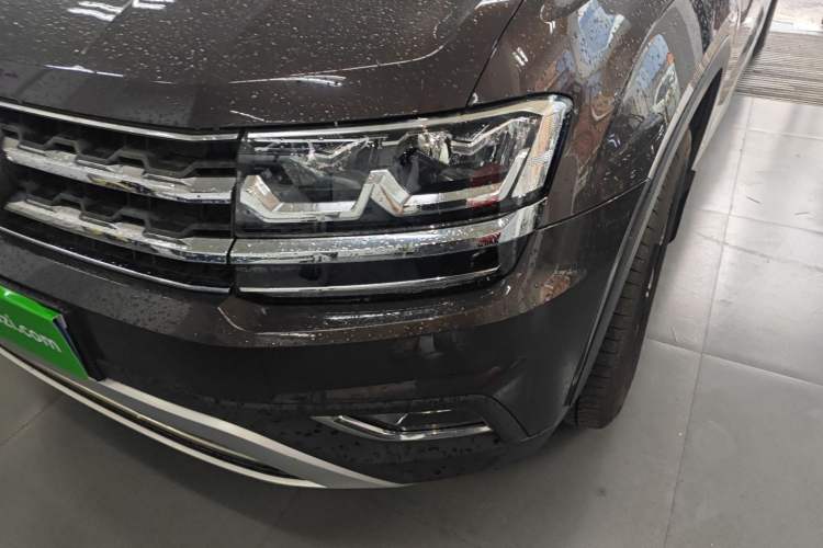 Used Volkswagen Teramont 2017 530 V6 Four-Wheel Drive Luxury Edition Left Front Headlight