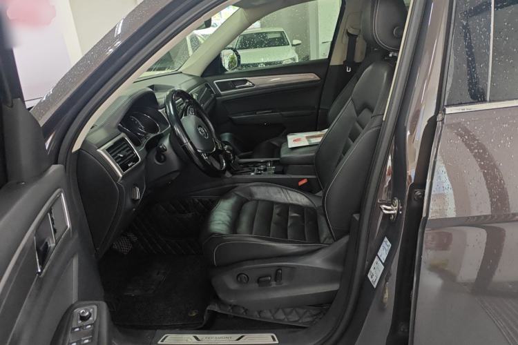 Used Volkswagen Teramont 2017 530 V6 Four-Wheel Drive Luxury Edition Left Front Seat