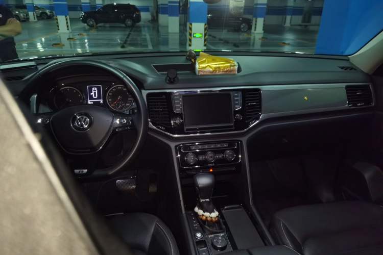 Used Volkswagen Teramont 2017 380TSI Four-Wheel Drive Luxury Edition Center Console