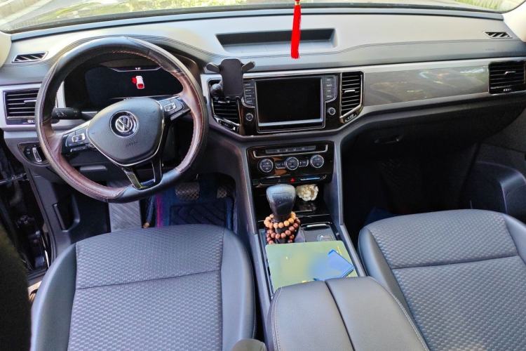 Used Volkswagen Teramont 2017 380TSI Four-Wheel Drive Comfort Edition Center Console