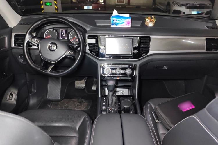 Used Volkswagen Teramont 2017 380TSI Four-Wheel Drive Luxury Edition Center Console