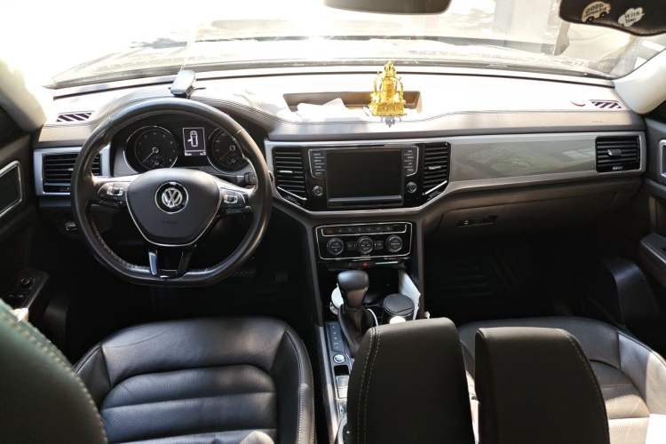 Used Volkswagen Teramont 2017 380TSI Four-Wheel Drive Luxury Edition Center Console