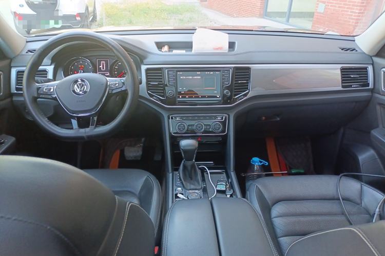 Used Volkswagen Teramont 2017 380TSI Four-Wheel Drive Luxury Edition Center Console