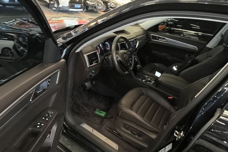 Used Volkswagen Teramont 2017 530 V6 Four-Wheel Drive Luxury Edition Driver Seat