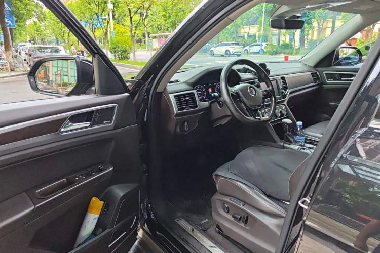 Used Volkswagen Teramont 2017 530 V6 Four-Wheel Drive Flagship Edition Driver Seat