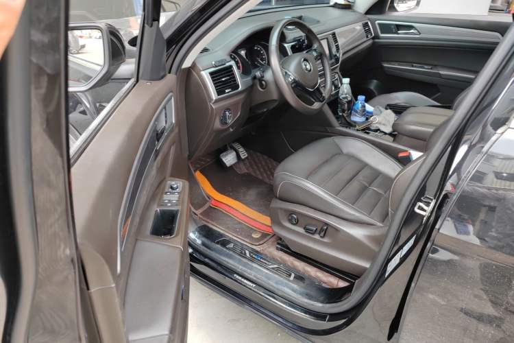 Used Volkswagen Teramont 2017 380TSI Four-Wheel Drive Luxury Edition Driver Seat