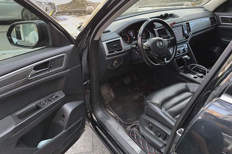 Used Volkswagen Teramont 2017 530 V6 Four-Wheel Drive Luxury Edition Driver Seat