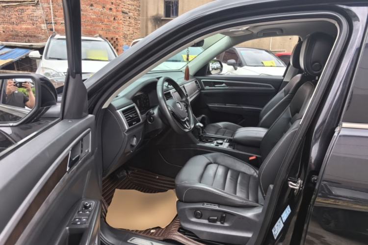 Used Volkswagen Teramont 2017 530 V6 Four-Wheel Drive Flagship Edition Driver Seat