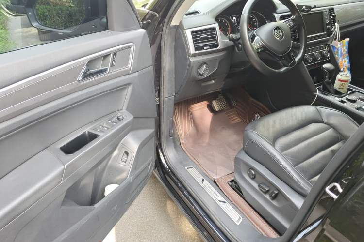 Used Volkswagen Teramont 2017 380TSI Four-Wheel Drive Luxury Edition Driver Seat