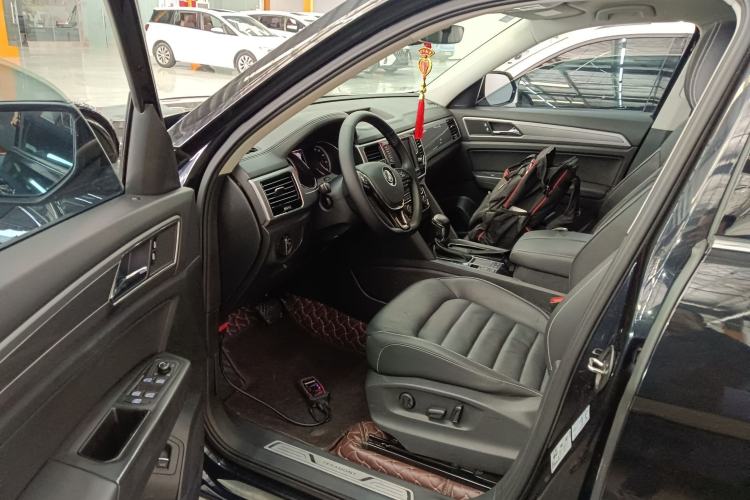 Used Volkswagen Teramont 2017 330TSI Two-Wheel-Drive Luxury Edition Driver Seat